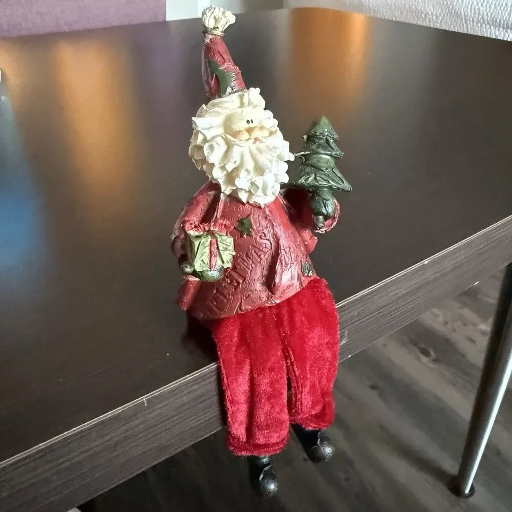 Vintage Rustic Resin Shelf Sitter Santa Claus Dangling Legs Décor Christmas